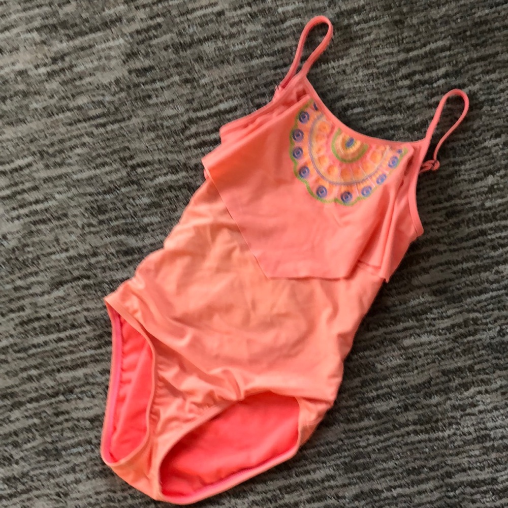 One piece swimsuit